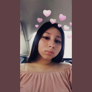 Meet your Posher, Claudette